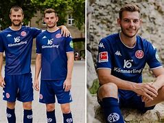 关于美因茨客场战胜对手，重振士气取得三分的信息