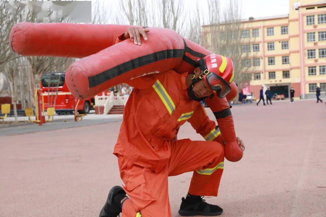 包含河北队全力备战下轮较量，积极备战的词条