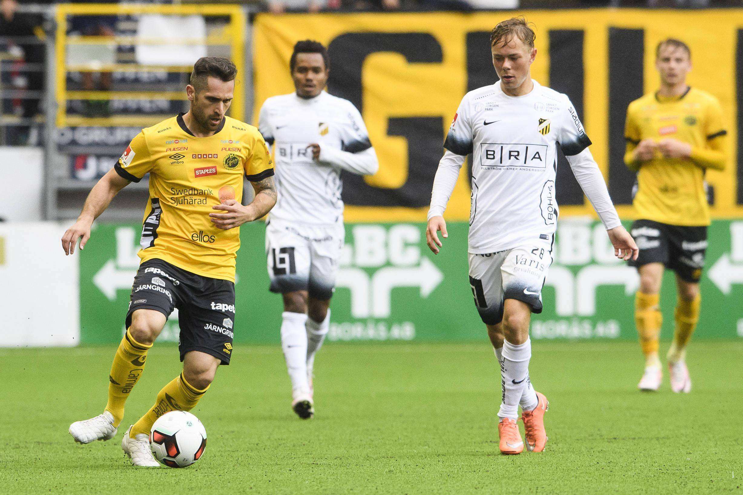 德国女足一球小胜瑞典连胜两轮晋级