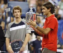 费德勒关键时刻刷新纪录，RNG助力球队获胜！